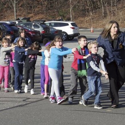Стрельба в начальной школе Коннектикута: погибли 27 человек