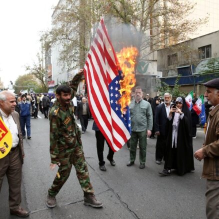 Динамит в пороховой бочке. Что говорят о конфликте США и Ирана после гибели генерала Сулеймани