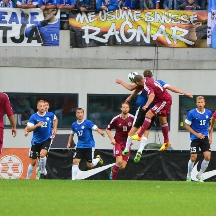 Футболисты Латвии не сумели обыграть в большинстве эстонцев