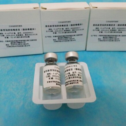 Ķīna apstiprina otro vietējo Covid-19 vakcīnu
