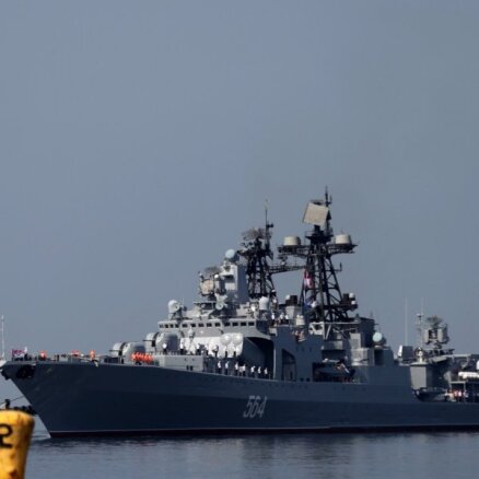 Foto: Krievijas karakuģi ieradušies 'labas gribas' vizītē Filipīnās