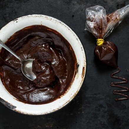 Kas ir šokolādes ganašs un kā to pagatavot