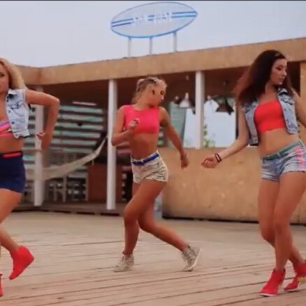 Interneta hits: Seksīgas dejotājas no Sibīrijas