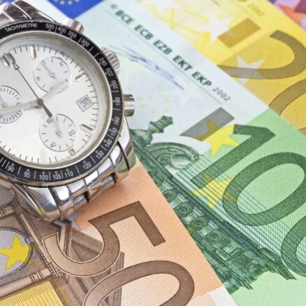 EK pieprasa Slovākijai steidzami apstiprināt eiro zonas glābšanas fonda palielināšanu