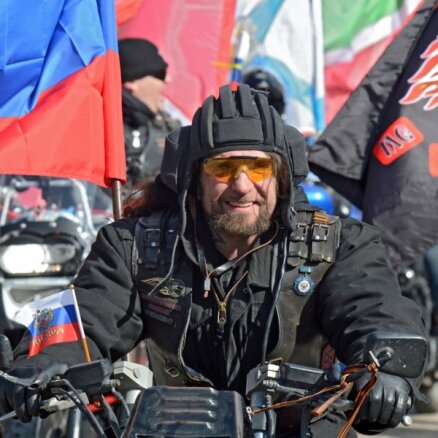 'Putina baikeri' uz Ukrainu nesteidz; karot devies vien niecīgs skaits ultrapatriotisko motociklistu