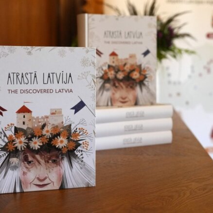 Latvijas bibliotēkas dāvinājumā saņems grāmatu 'Atrastā Latvija' par kultūras un dabas mantojuma objektiem