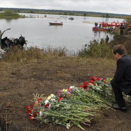 'Lokomotiv ' aviokatastrofas oficiālie iemesli - pilotu kļūda un tehniska kļūme