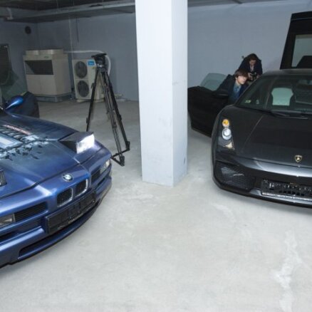 KMPG: izsolei paredzētajā Krājbankas autoparkā ir gan 'Audi', gan 'Lamborghini'