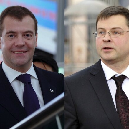 Встреча Домбровскиса и Медведева состоится