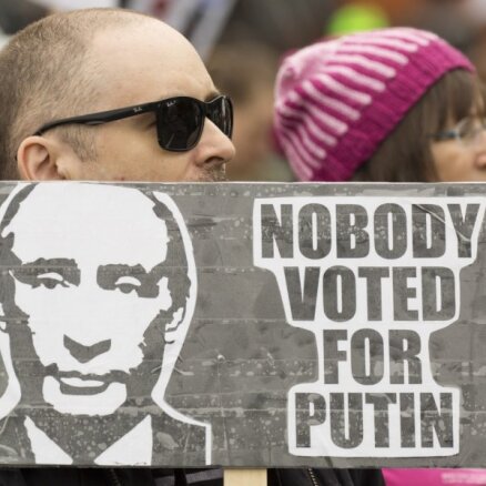 Slepens ziņojums: Krievijas hakeri centušies uzlauzt ASV vēlēšanu sistēmas