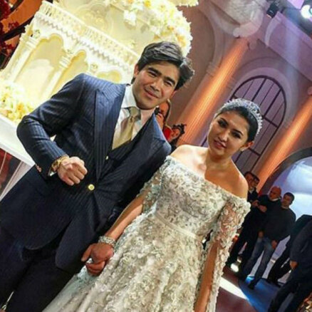 Ах, эта Свадьба: дочь олигарха вышла замуж в Москве в платье за 40 млн