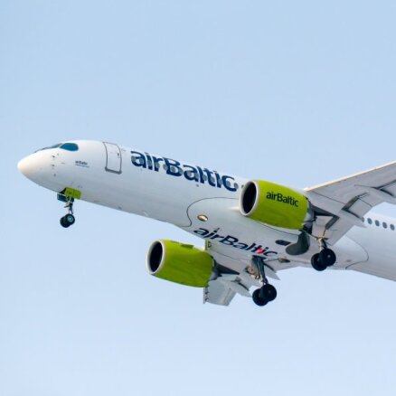 airBaltic планирует завершить этот год с оборотом в размере 400-450 млн евро