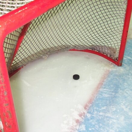 'Ozolnieki /Monarch' piedzīvo otro zaudējumu šīs sezonas Latvijas atklātajā hokeja čempionātā