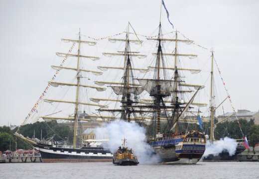 http://g2.delphi.lv/images/pix/520x360/1553f689/tall-ships-races-2013-riga-47-43510925.jpg