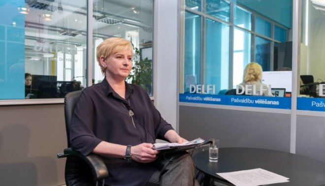 'Delfi TV ar Jāni Domburu': Strīķe par blēžiem un augstākā līmeņa neliešiem