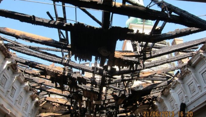 Пожар в Рижском замке: ущерб музея — 33 000 латов