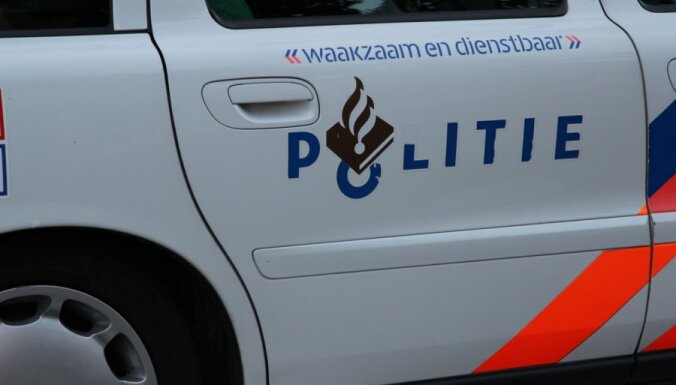 Нидерланды: полиция грубо обошлась с гастарбайтерами, пострадала рабочая из Латвии