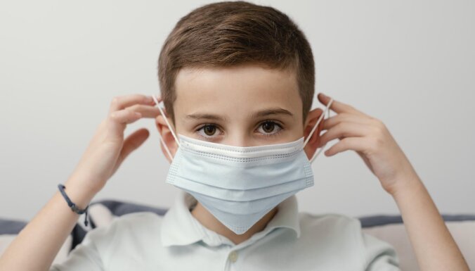 Дети все чаще заражаются Covid-19 и другими вирусными инфекциями: как защитить их от заболевания?