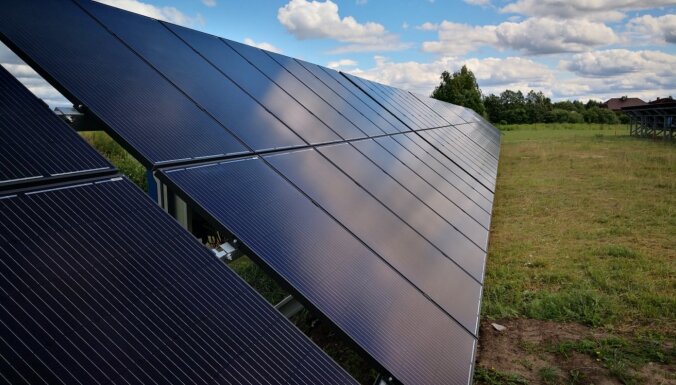 Правительство планирует субсидировать жителям покупку солнечных панелей и маленьких ветрогенераторов