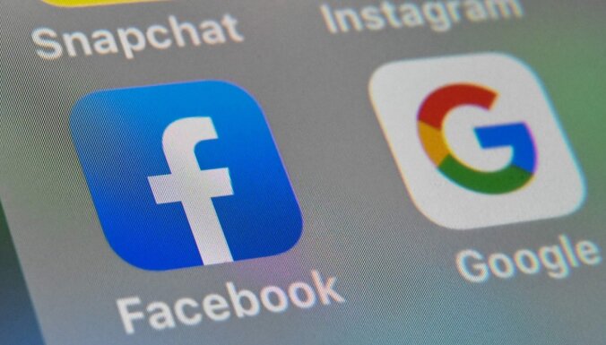 Мошенница с Facebook "продавала" детские вещи и продукты питания