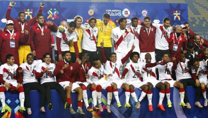 Peru futbolisti otro reizi pēc kārtas izcīna trešo vietu 'Copa America' turnīrā