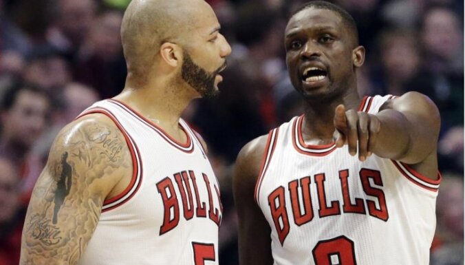 'Bulls' basketbolisti pārtrauc 'Heat' fantastisko uzvaru sēriju