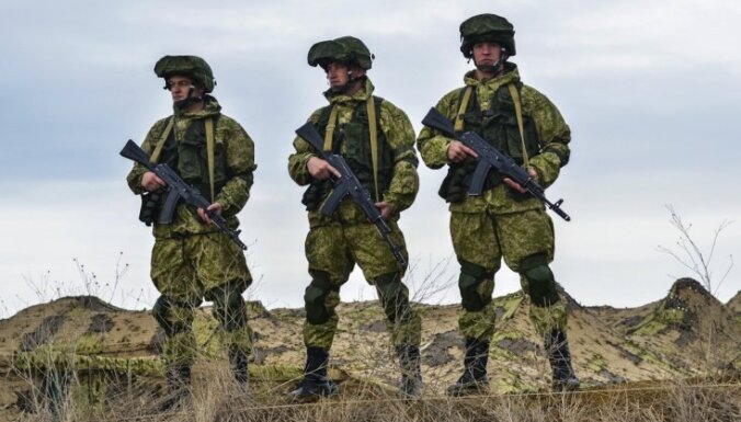 В российскую армию будут брать контрактников сразу после школы