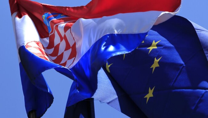 ЕК: Хорватия отвечает всем критериям для вступления в еврозону в 2023 году