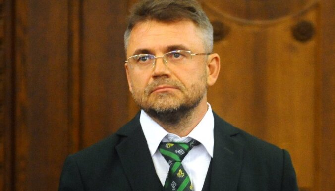 У Клявиньша официально нет ни одного автомобиля