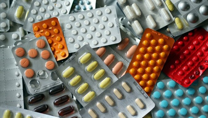 За год жители сдали в аптеки 5,6 тонн непригодных медикаментов. Зачем сдавать лекарства и как это нужно делать?