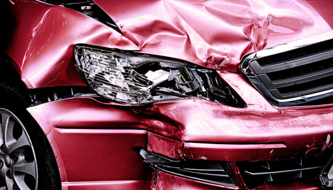 Pirmdien Latgalē ceļu satiksmes negadījumos cietuši četri cilvēki