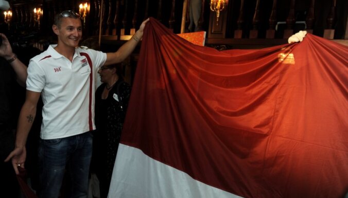 Latvijas karognesējs Londonas olimpiskajās spēlēs būs Mārtiņš Pļaviņš