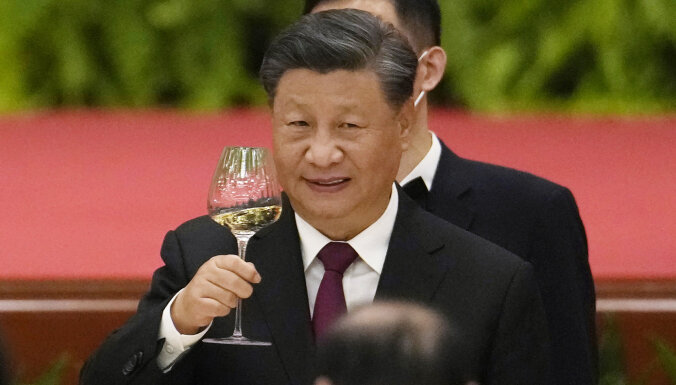 Си Цзиньпин переизбран на третий срок на пост генсека Компартии Китая