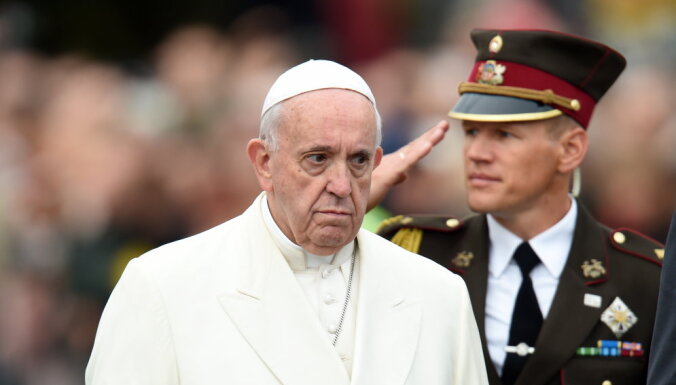 Папа римский не исключил своей отставки в будущем