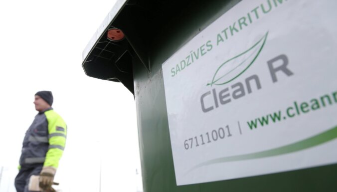 Gadu mijā dodoties brīvdienās,'Clean R' klientiem atkritumu konteineru izvešanu iespējams atteikt