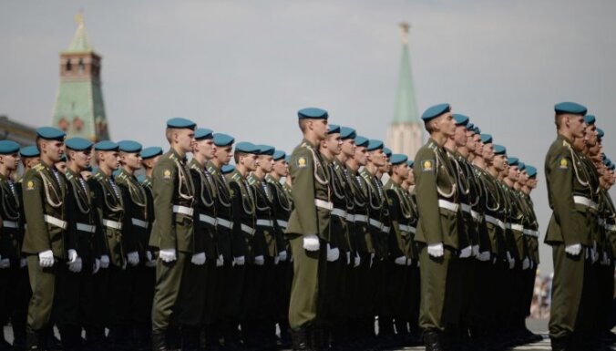 Из-за мобилизации военный призыв в России начнется на месяц позже