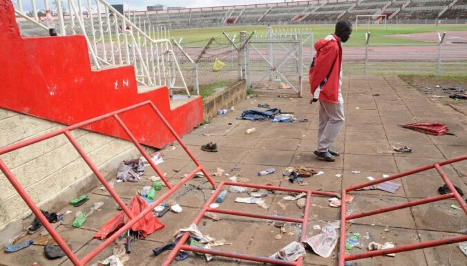 Āfrikas Nāciju kausa spēle Kenijā beidzas ar nekārtībām un asaru gāzi