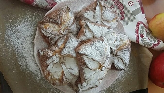 Moldāvu placindas – maizītes ar saldu biezpiena pildījumu