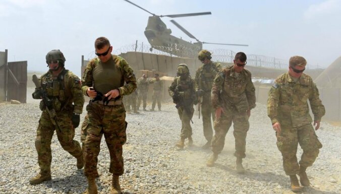 Talibi: Puse ASV karaspēka pametīs Afganistānu līdz 1. maijam