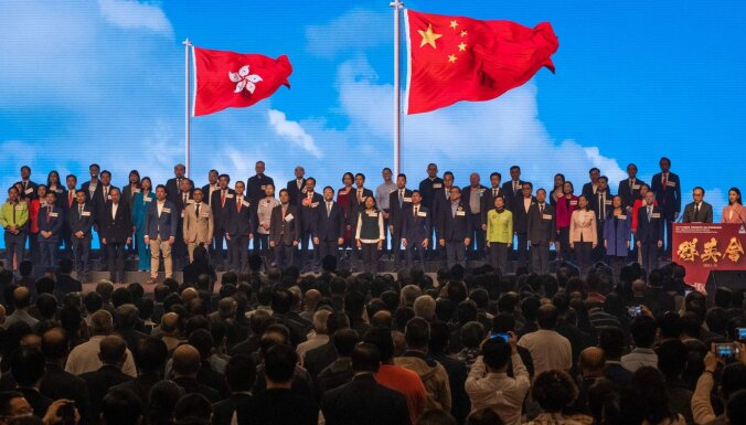 Honkongā sarīkotas vēlēšanas tikai ar Pekinas lojālistu kandidātiem