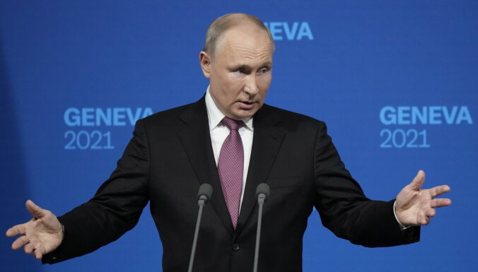 Глава ЦРУ предупредил о риске ядерного удара России из-за неудач в войне против Украины