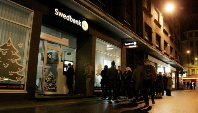 FKTK: ziņas par 'Swedbank' ir baumas, informētas drošības iestādes (plkst. 21:48)