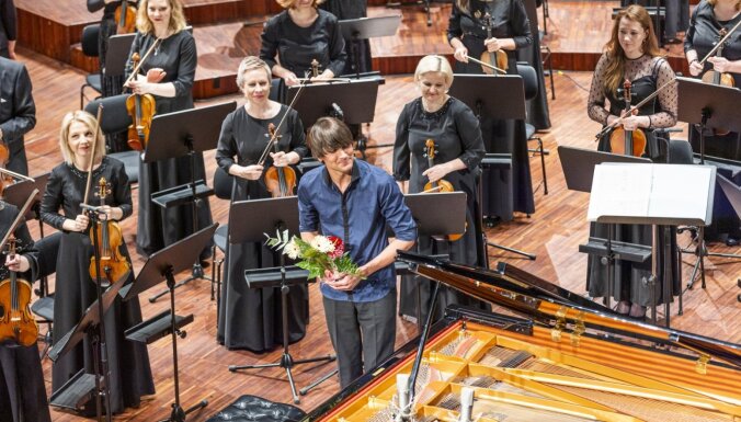 Foto: No Alsungas līdz Ņujorkai – Liepājas Simfoniskā orķestra sezonas noslēguma koncerts