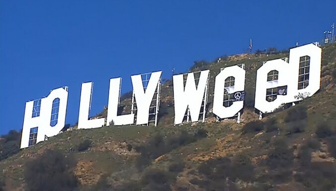 Неизвестный переделал надпись Hollywood "в честь" марихуаны