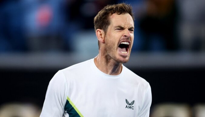 Fantastiskais Marejs teju sešu stundu trillerī sasniedz 'Australian Open' trešo kārtu