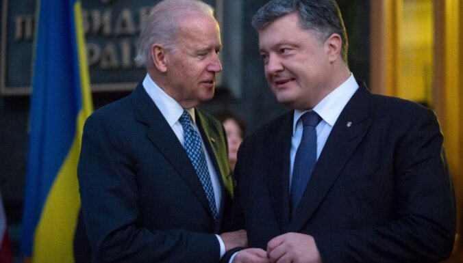 Байден: США настаивали уволить генпрокурора Украины, грозя невыплатой займа