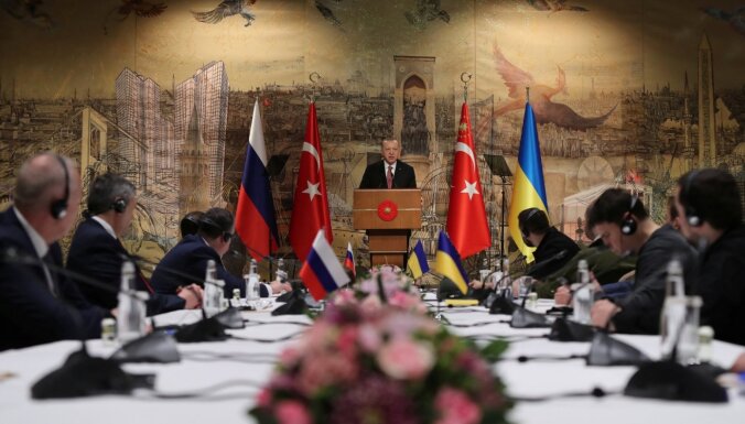 Erdogans aicina Krievijas un Ukrainas delegācijas 'pielikt punktu šai traģēdijai'