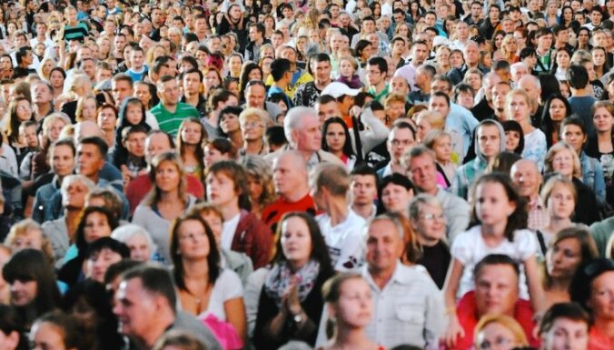 ЦСУ: численность населения Латвии сокращается все быстрее