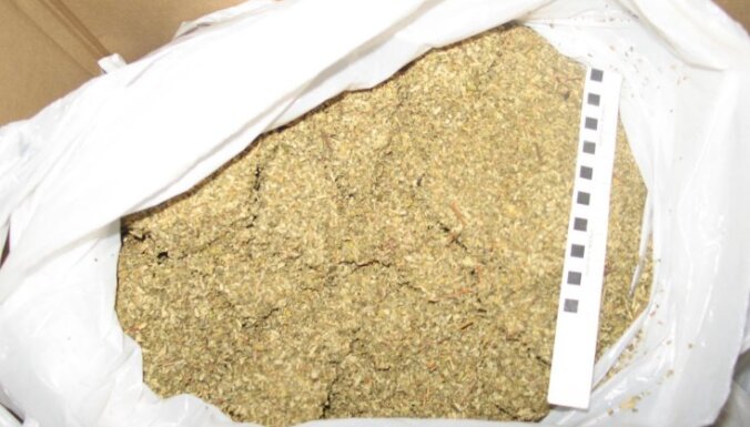 Полиция изъяла 16 кг наркотической смеси
