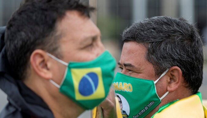 Бразилия вышла на второе место в мире по числу смертей от коронавируса